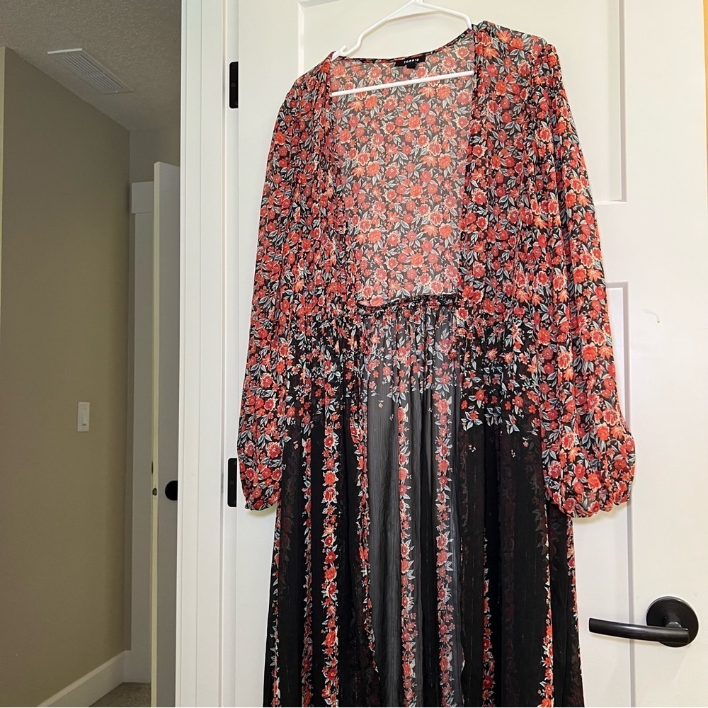 Torrid Lurex Chiffon Tie-Front Maxi Floral Kimono Multi Size 3 Paisley Black - Picture 3 of 10